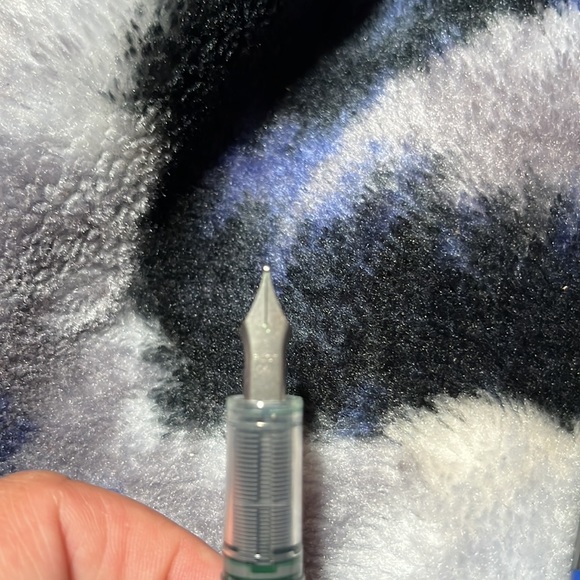 Varsity pens - Picture 3 of 7